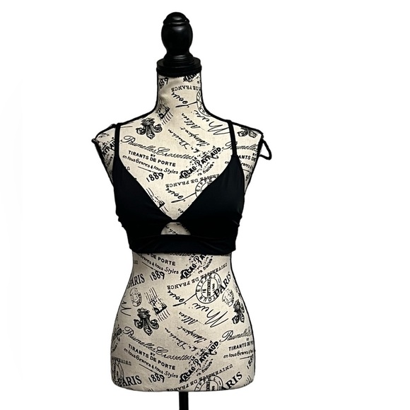 Shade & Shore Womens Black Cut Out Strappy Bikini Top 34C Beach Boho Modest Swim - Picture 2 of 10